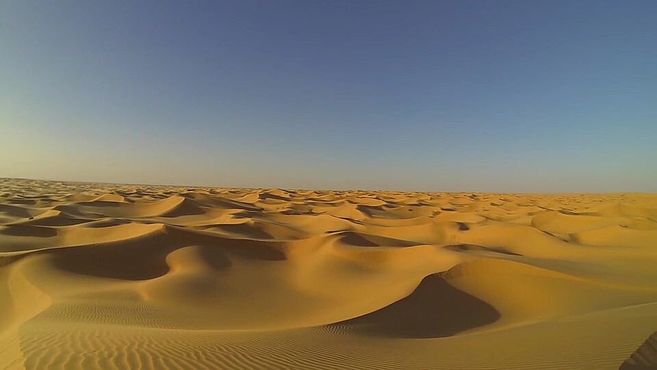 sand dunes in the Algerian desert